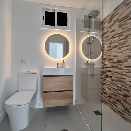 Lejlighed Seaview Modern In Downtown Los Cristianos (Tenerife)