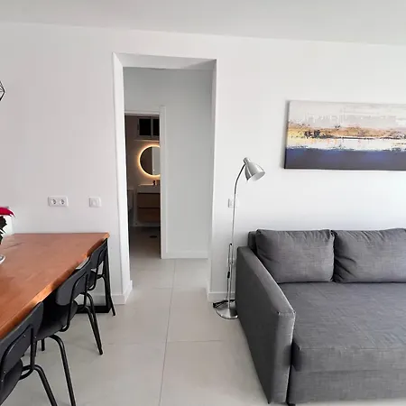 Apartment Seaview Modern In Downtown *